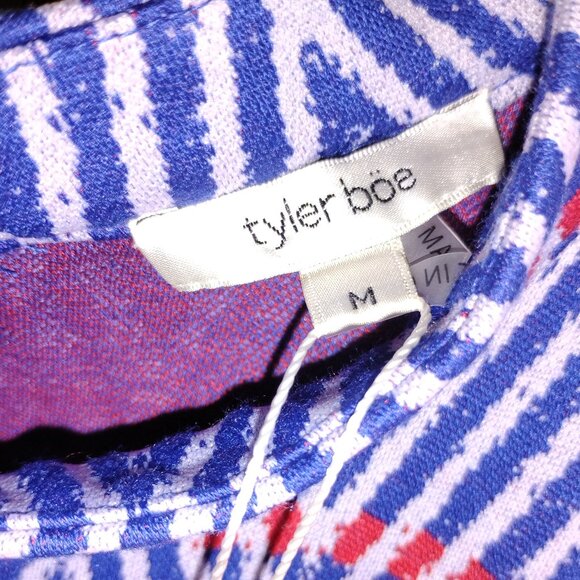 Polyester dress by Tyler boe - Picture 7 of 9